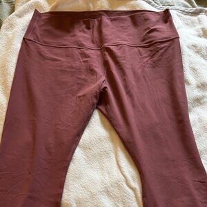 Athleta Transcend 7/8 Tight